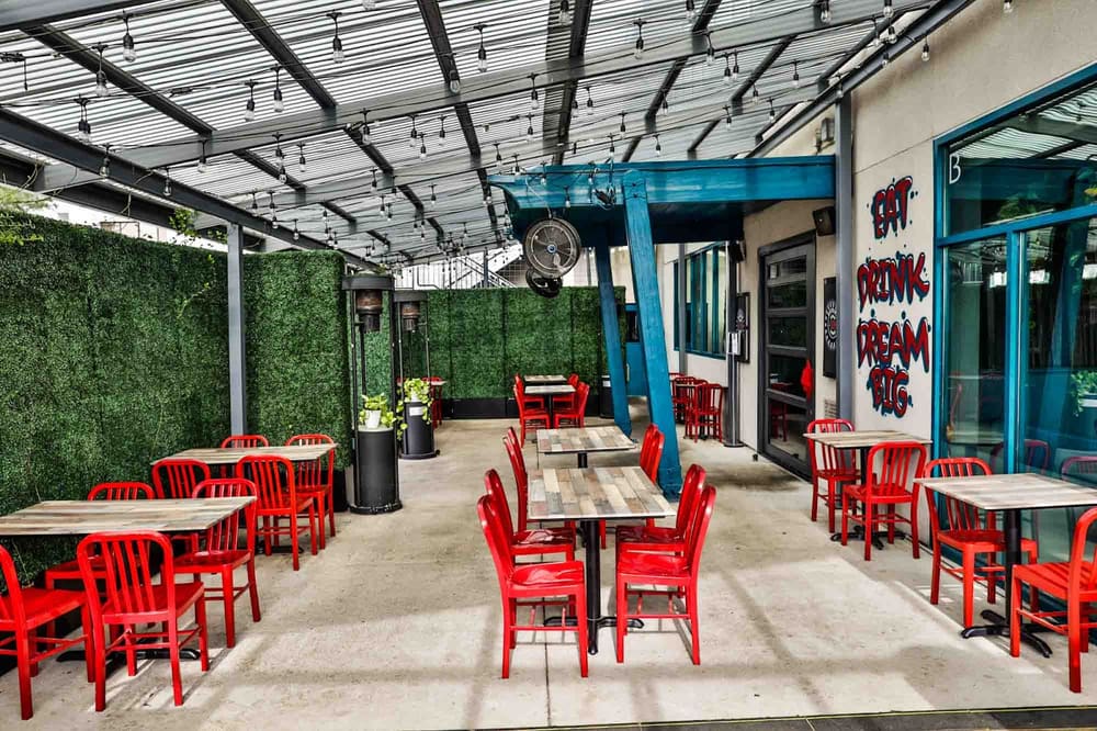District Kitchen + Cocktails (Shoal Creek) in Austin