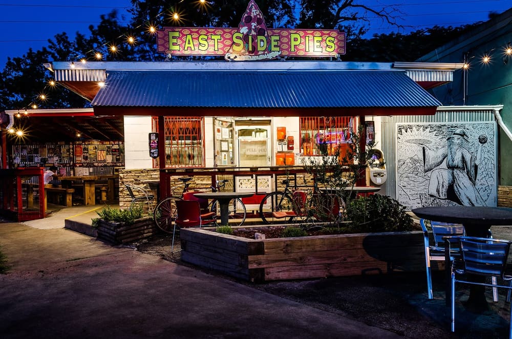 East Side Pies (Rosewood Ave) in Austin