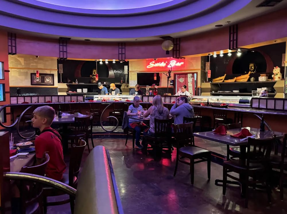 Umi Sushi Bar & Grill in Austin