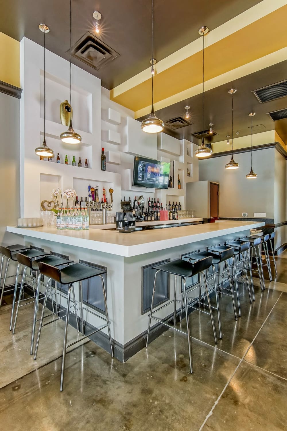 Cedro Scratch Italian & Wine Bar in Austin