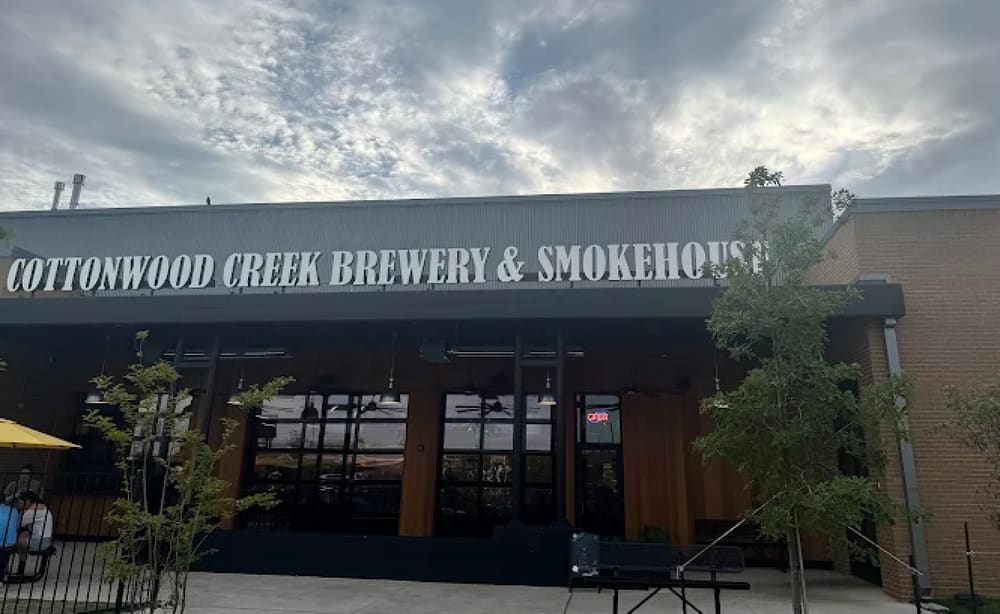 Cottonwood Creek Brewery in Austin